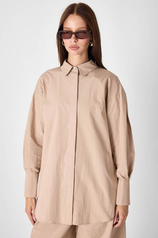 Pulse Oversized Poplin Shirt – Camel