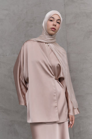 Elegant Blush Beige Two-Piece Kimono Set