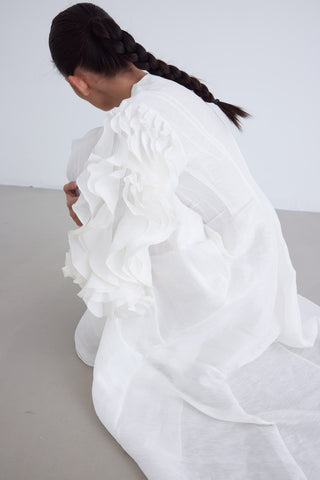 Silk-Linen Midi Dress with Sculptural Ruffle Sleeves – White