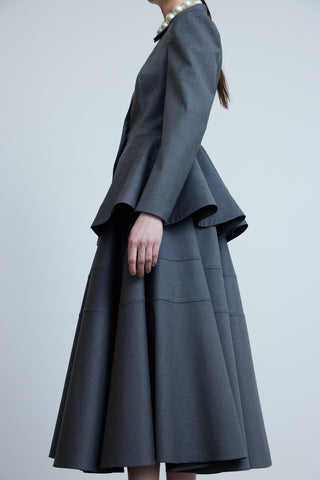 Peplum-Detail Fitted Wool Jacket – Stone Coal