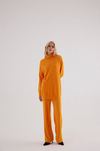Orien Mercerized Knit Trousers – Orange