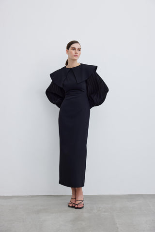 Elegant Pleated Sleeve Crepe Evening Dress – Black