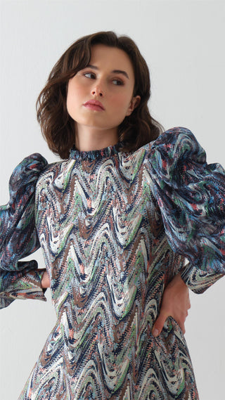 Zigzag Patterned Jacquard Suit in Navy Blue