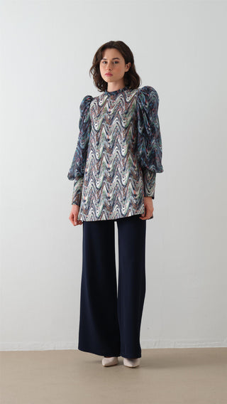 Zigzag Patterned Jacquard Suit in Navy Blue