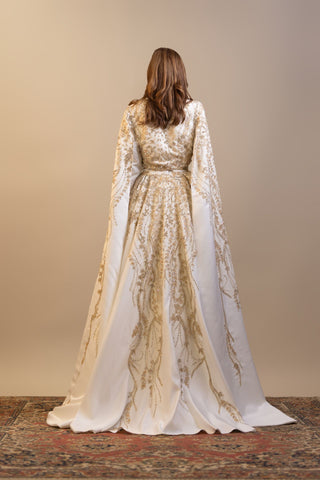 Star Veil Embellished Satin Kaftan – Ivory