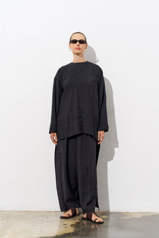 Astra Modal Set with Asymmetric Tunic - Black