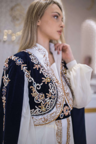 Velvet Noor Embellished Velvet Kaftan – Navy