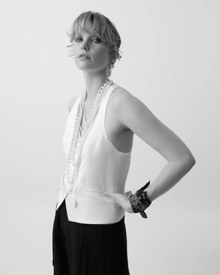 Muna Linen Buttoned Vest – Ivory