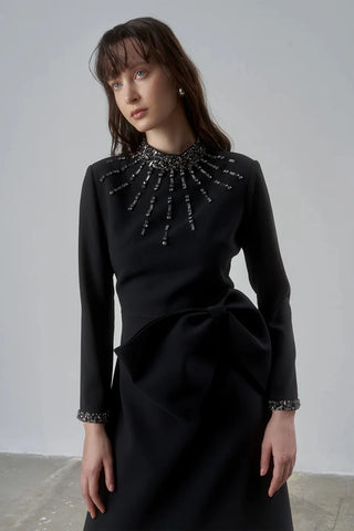 Embellished Bow Detail Evening Gown – Black