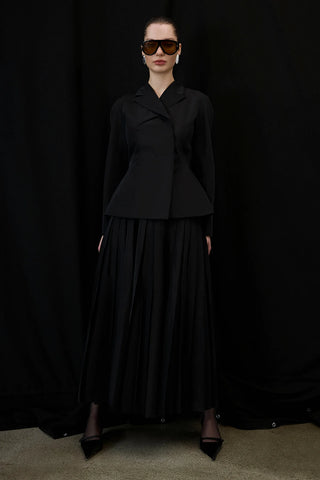 Structured Collar Jacket & Pleated Skirt Set – Black