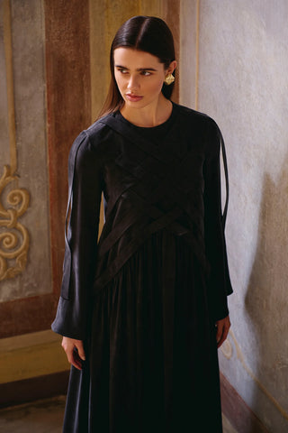 Cross-Stitch Tencel Maxi Dress – Black