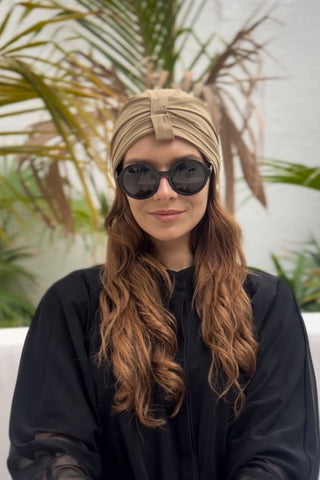 Swimming Beige Bonnet