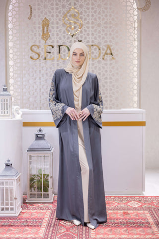 Pearl Aura Embellished Abaya – Gray