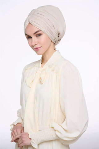Cross-Wrap Bonnet – Beige