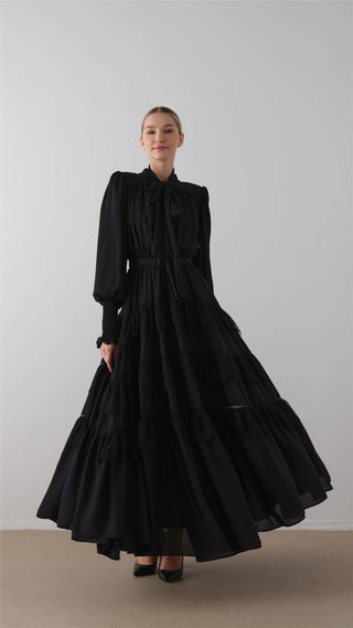 Tiered Ruffle Maxi Dress – Black
