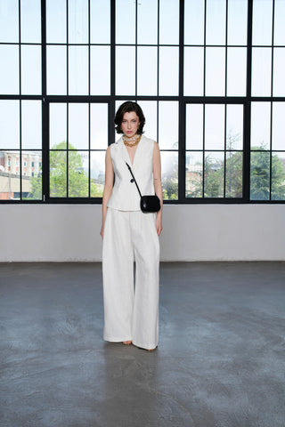 Linen Vest with Punto Stitch Detailing – Ivory